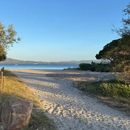 بيت للعطل Tina's Tiny House - 10 Meters From The أولبيا