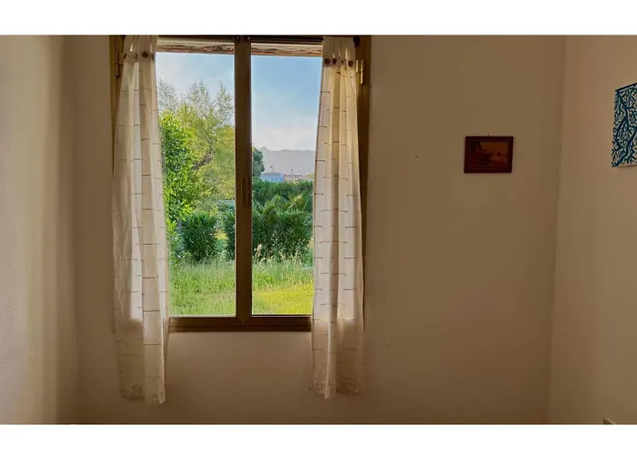Tina's Tiny House - 10 Meters From The * Όλμπια